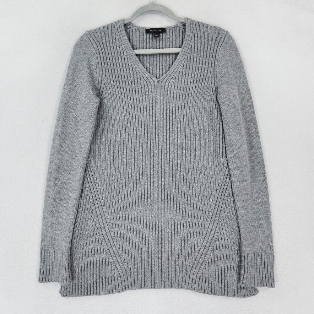 Ann Taylor Sweater Womens Small Gray Knit V Neck Classic Tunic Pullover Casual